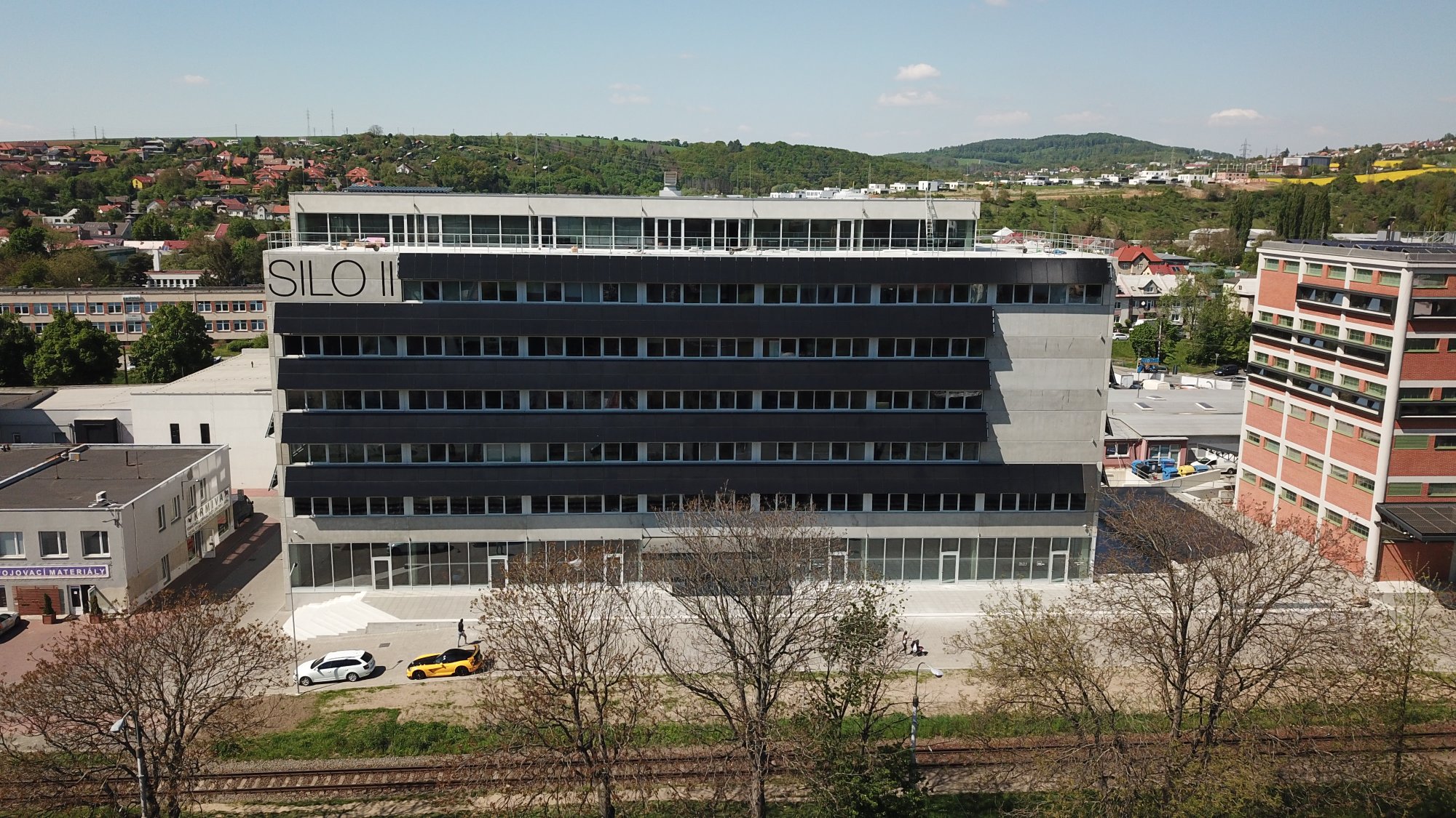 Exkluzivní kancelářské patro ve 4. NP s vlastním vstupem